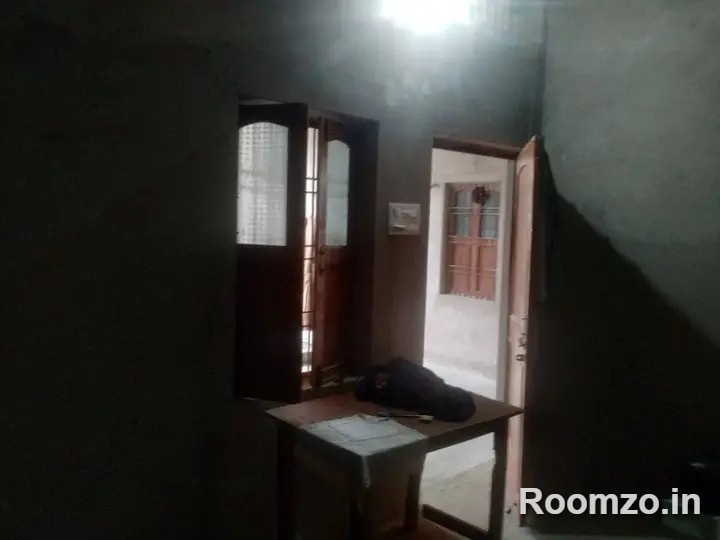 Room in Shukla lodge